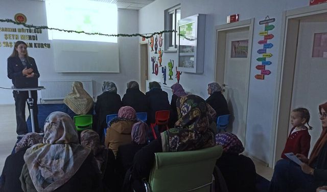 Çankırı'da bağımlılıkla mücadele seminerleri sürüyor