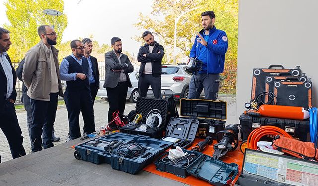 Bingöl'de afad gönüllüsü din görevlileri eğitim aldı