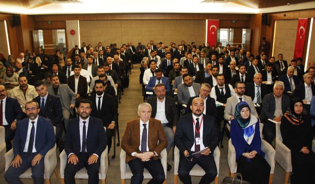 Manevi danışmanlara yönelik eğitim semineri Ankara'da başladı