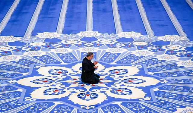 Mübarek 'üç aylar' dualarla karşılandı