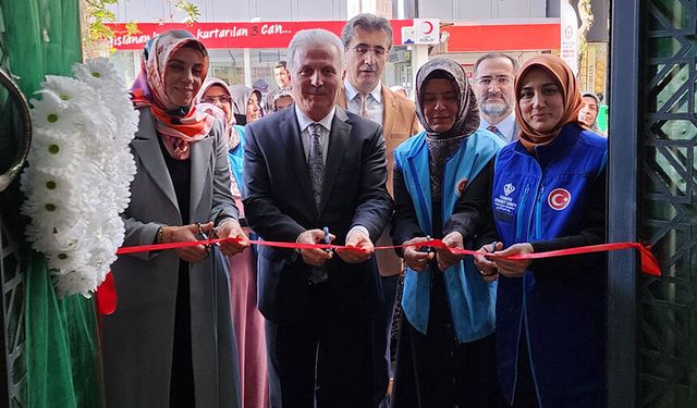 Antalya'da "İyilik Atölyesi" açıldı