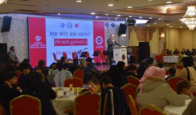 Bağcılar’da 300 ihtiyaç sahibi çocuğa bot ve mont desteği