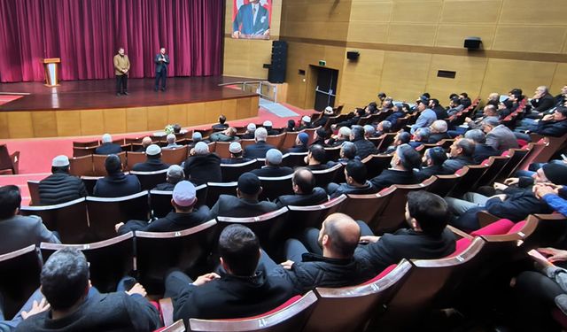 Durmuş: Din görevlilerimiz, güven kapılarıdır