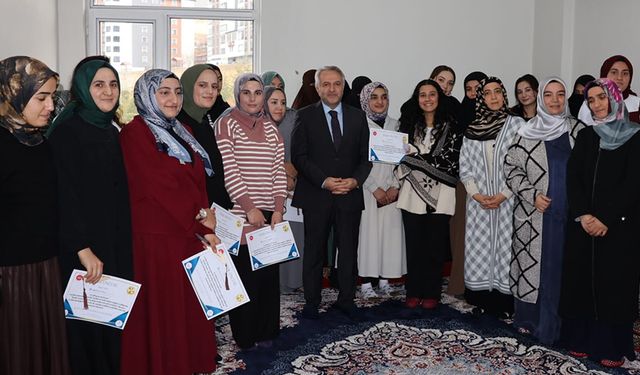 Bitlis'te "iyilik öncüsü" programı düzenlendi