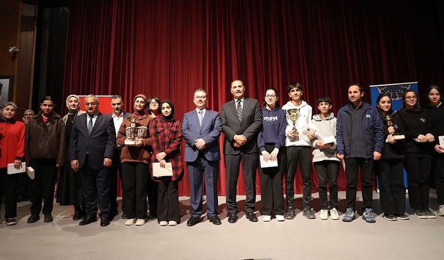 Iğdır'da "Siyer-i Nebi Yarışması"nın ödülleri verildi