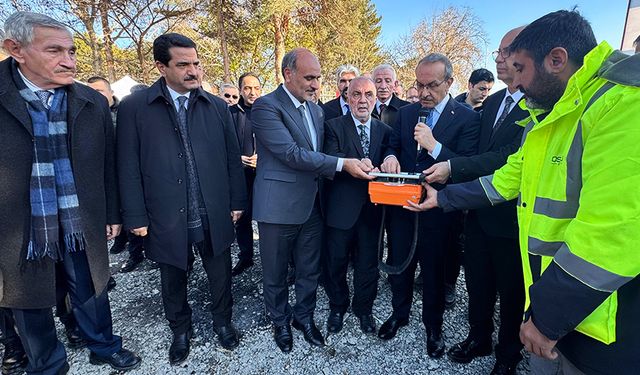 TEFSİRLİ YATILI HAFIZLIK AKADEMİSİ'NİN TEMELİ ATILDI