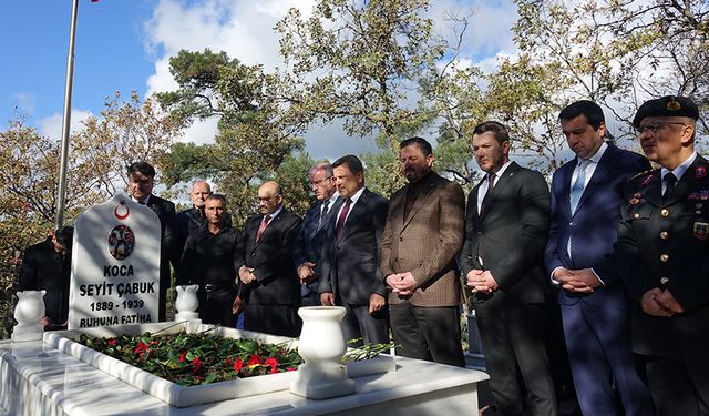 Çanakkale Savaşı kahramanı Seyit Onbaşı vefatının 86'ncı yılında dualarla anıldı