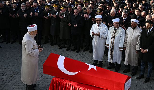 Şehitlerimiz dualarla ebediyete uğurlandı