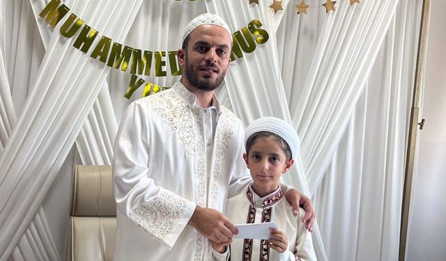 11 yaşında 7 ayda hafız oldu