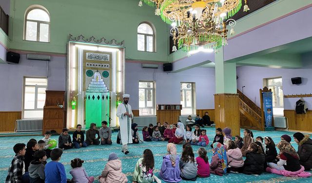 Çifteler'de "Haydi Çocuklar Camiye" programı