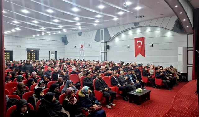 Müftü Tuncel Fatih’te din görevlileriyle buluştu