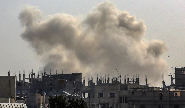 Gazze'ye topçu ve hava saldırıları sürüyor