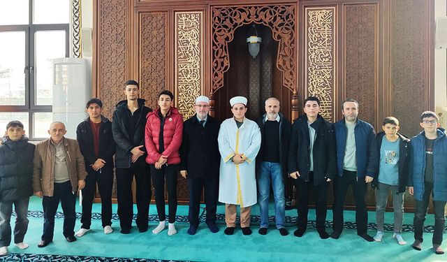 Gürsu'nun minberlerinde gençler var