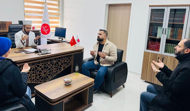 İrlandalı Louise Kulp'ta Müslüman oldu