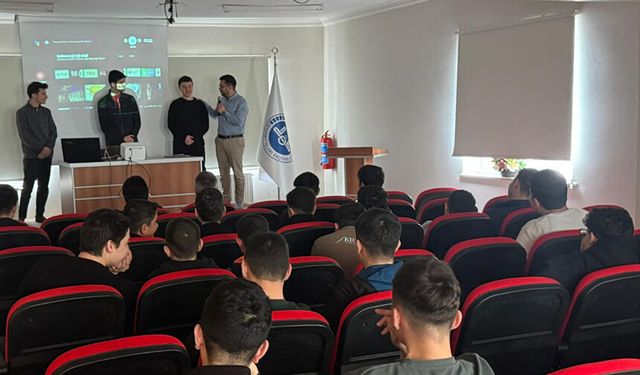 Çankırı'da "Dijital Çağın Getirdikleri ve Gençlik" seminerleri başladı