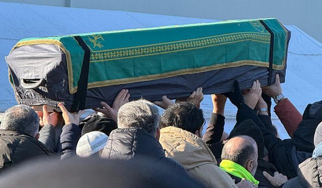 DİTİB Beyazıt Cami Başkanı Zeytinoğlu, ebediyete uğurlandı