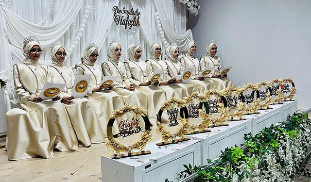 Yeşilyurt'ta hafızlar taç giydi