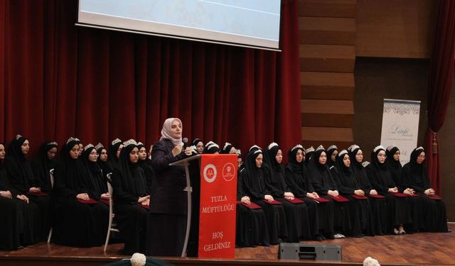 Akbulut: Kur’an’la yetişen nesiller geleceğin teminatıdır