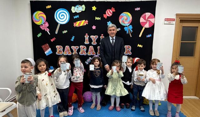 Beyoğlu'nda kumbaralar iyilik için açıldı