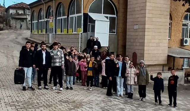 Karahacip'te geleneksel çocuk iftarı düzenlendi