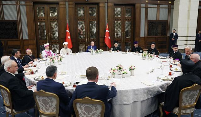 Cumhurbaşkanı Erdoğan, dini azınlık temsilcileri ile iftarda bir araya geldi