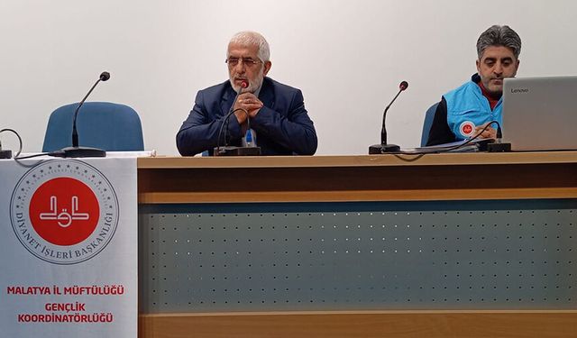 Malatya'da "İrfan Mektebi" programı sürüyor