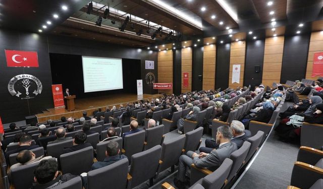 Müftü Tuncel, Büyükçekmece’de din görevlileriyle buluştu