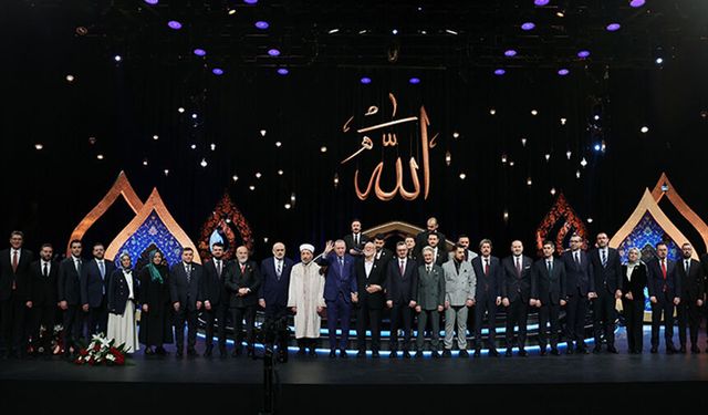 Kur'an-ı Kerim'i Güzel Okuma Yarışması'nda ödüller sahiplerini buldu