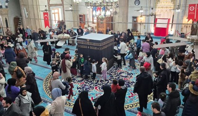 Maltepe’de cami çocuk buluşmasıyla ramazan sevinci yaşandı