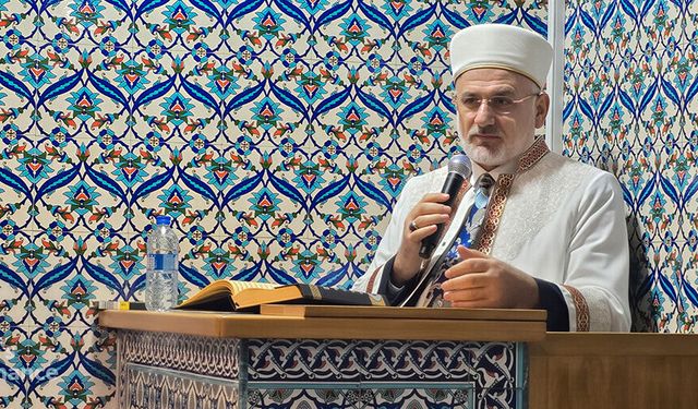 Başkan Yardımcısı Şahin, Almanya'da ramazan programlarına katıldı