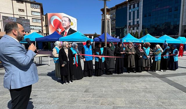 Rize’de evlenecek çiftlere destek için "Hayır Çarşısı" kuruldu