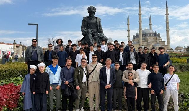 Gençler, Edirne’de "Maziye Yolculuk, Geleceğe Miras" dedi