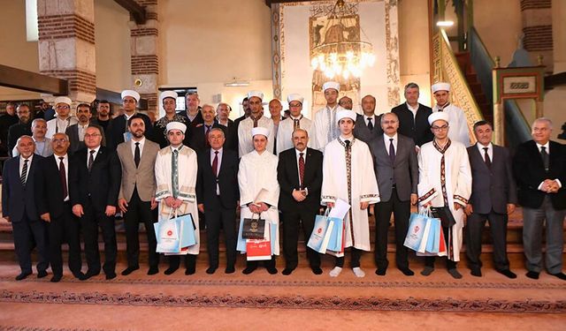 Balıkesir'de Genç Hatipler Hutbe Okuma Yarışması yapıldı