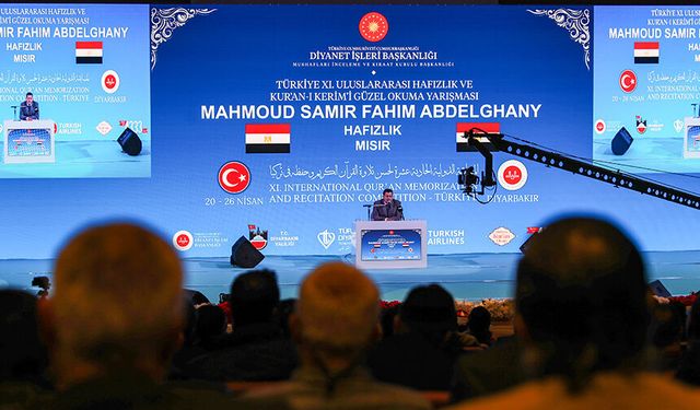 Diyarbakır'da, Türkiye 11. Uluslararası Hafızlık ve Kur'an-ı Kerim'i Güzel Okuma Yarışması'nın finali yapılıyor