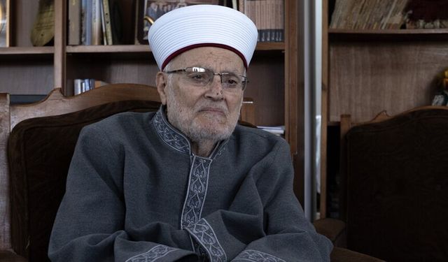 İşgalciler Mescid-i Aksa imam hatibi Şeyh Sabri'nin Aksa'ya girişini engelledi
