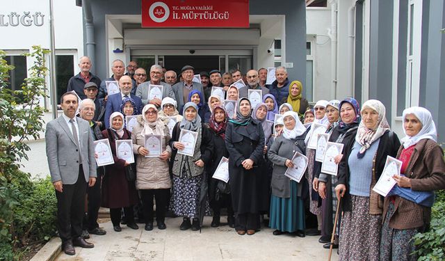 Muğla'da hacı adayları eğitimlerini tamamladı