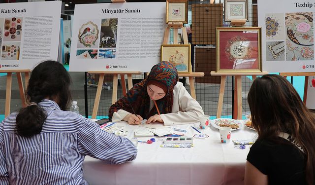 Paris'teki Türkiye Expo festivalinde Türk İslam sanatları tanıtılıyor