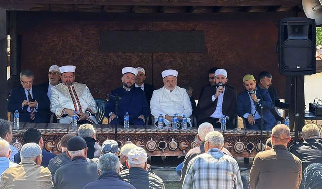 Bulgaristan'da Yedi Kızlar Camii'nde mevlit gerçekleştirildi