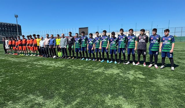 Rize’de Hafızlık Kur’an Kursları Arası Futbol Turnuvası başladı
