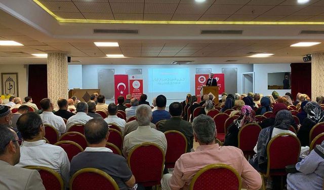 Müftü Tuncel Ataşehir’de din görevlileriyle buluştu