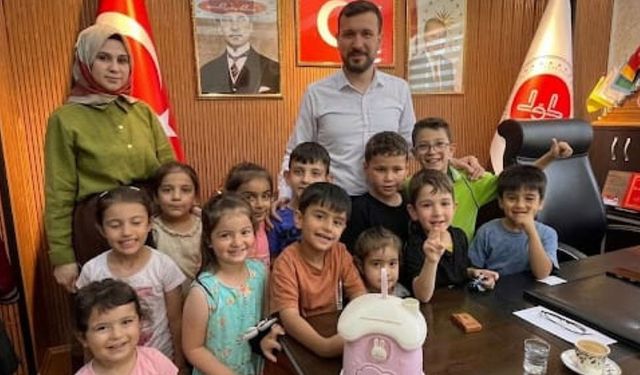 Yazıhan'da minikler, Filistinli kardeşlerini unutmadı