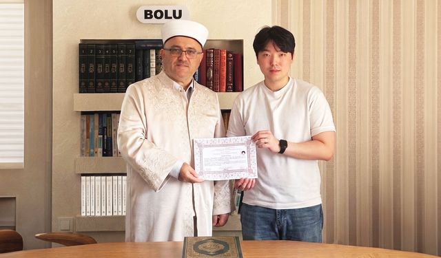 Güney Koreli genç Bolu'da Müslüman oldu