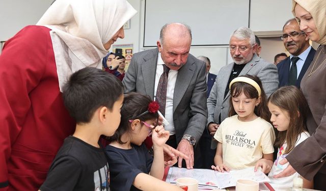 Vali Çalgan, Çorum Diyanet Gençlik Merkezini ziyaret etti