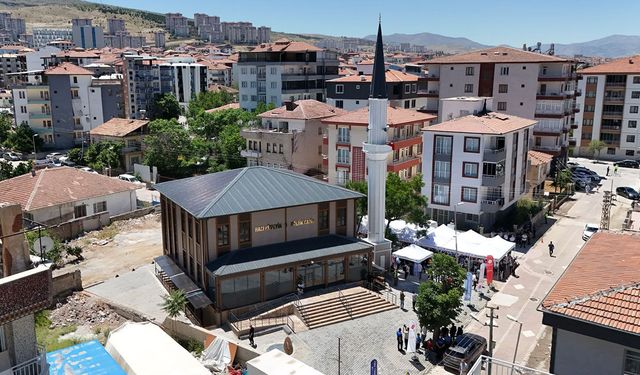 Hacı Hüseyin Kölük Camii açıldı