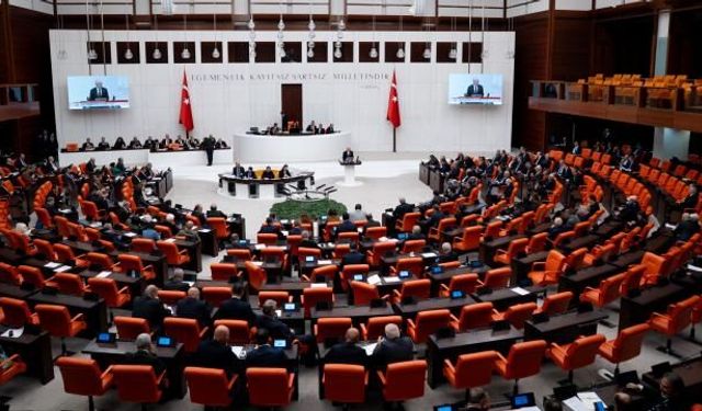TBMM'nin çalışma süresi uzatıldı