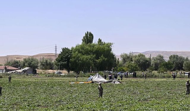 Ankara'da sivil helikopter düştü