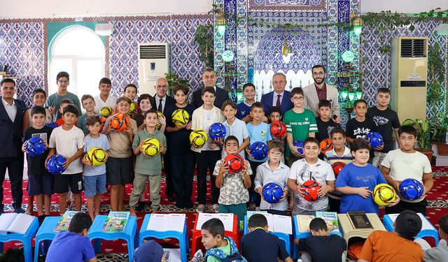 Vali Toros, Mezitli'de "Gönül Çarşısı Projesi"ni başlattı