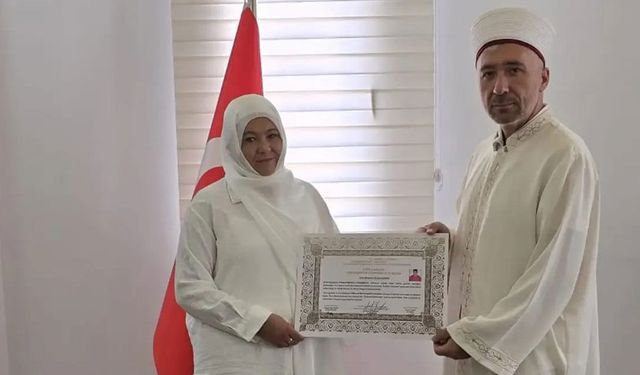 Alman Schenke, Nusaybin'de Müslüman oldu