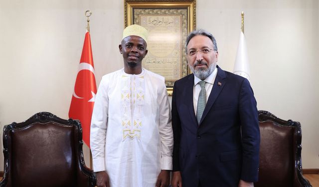 Diyanet İşleri Başkanı Arpaguş, Ruanda Müftüsü Sindayigaya’yı kabul etti