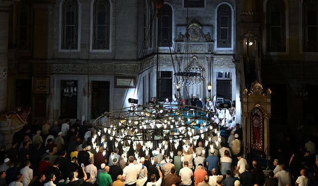 Mevlid Gecesi dualarla idrak edildi